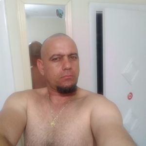 Meet your Posher, Roberto